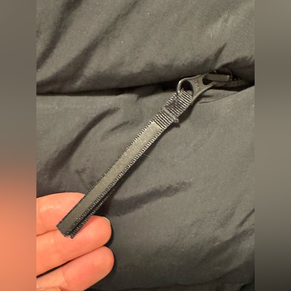 Canada Goose Marlaw Padded winter Jacket - Picture 8 of 11